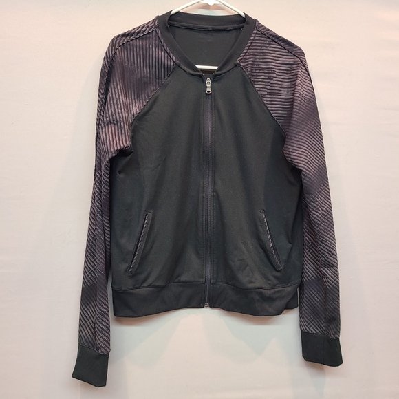 Under Armour Jacket Track Sports Coat Black Gray Lightweight Womens Small - Picture 1 of 4
